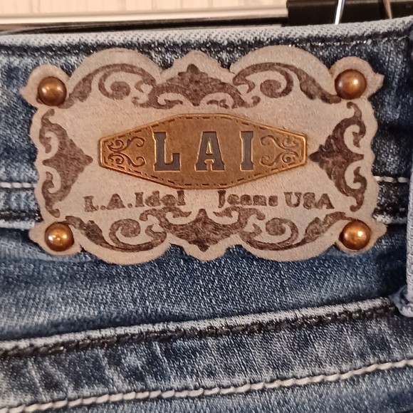 LA Idol USA Jeans, Size 5, Flared 8", Low-Rise, Boot Cut, 30W x 30L, Bedazzled - Picture 4 of 12